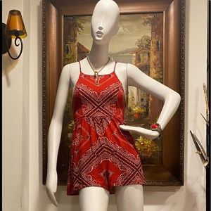 XHILARANTION: Romper Size XS